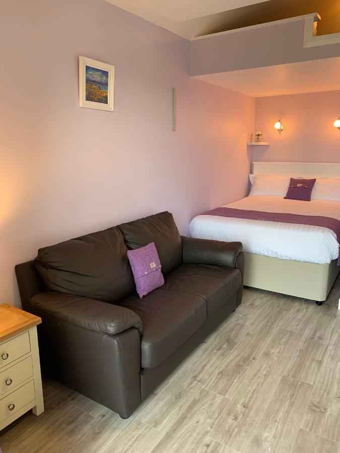Hebridean Holiday Cabins Breasclete Экстерьер фото
