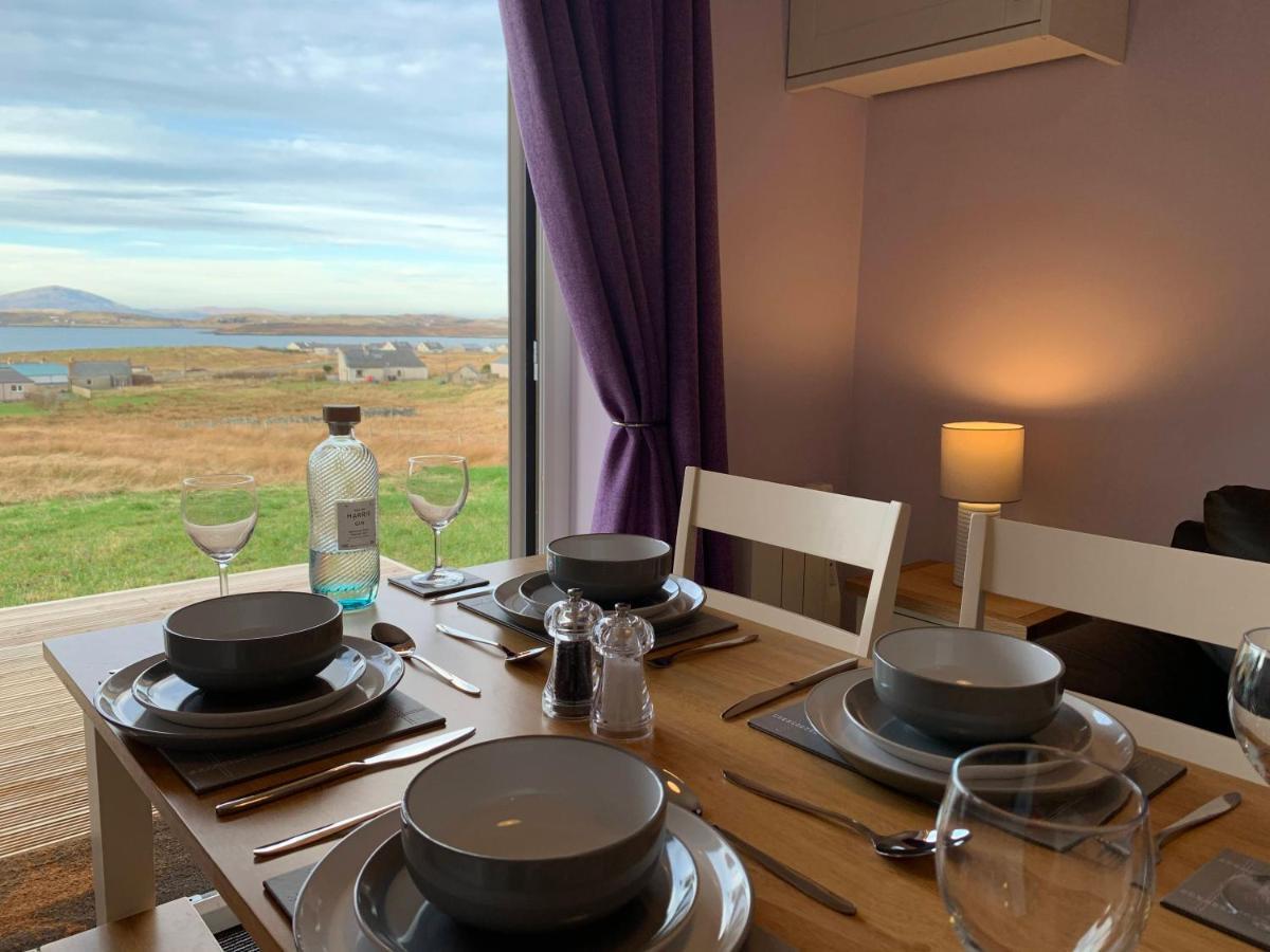 Hebridean Holiday Cabins Breasclete Экстерьер фото