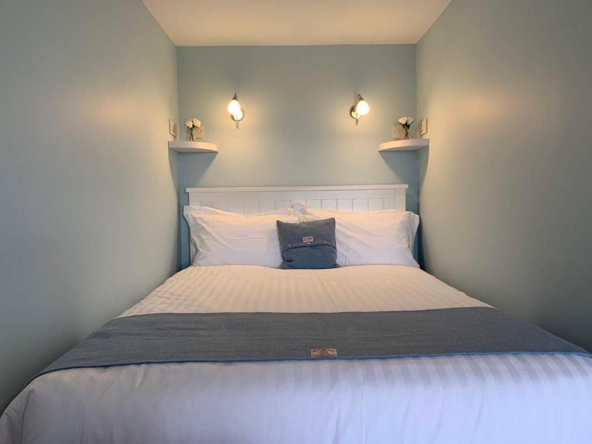Hebridean Holiday Cabins Breasclete Экстерьер фото